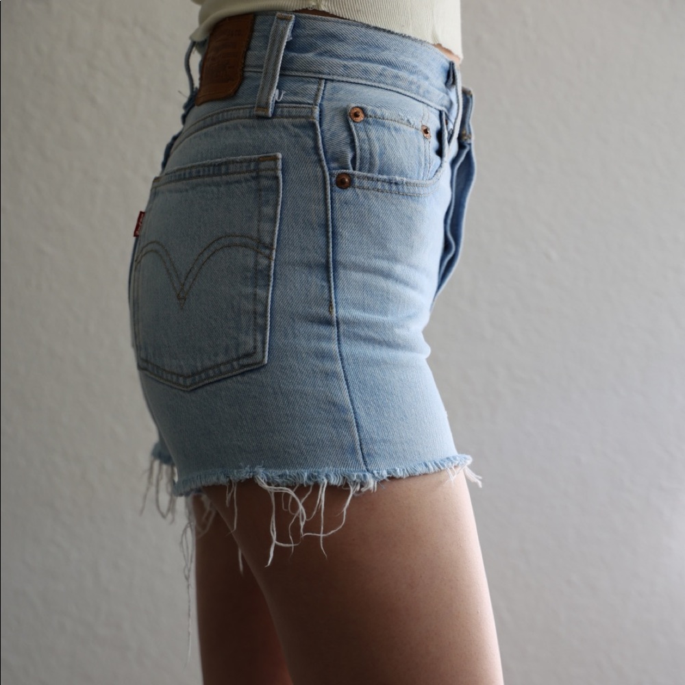Levi’s Wedgie High-Waisted Denim Short